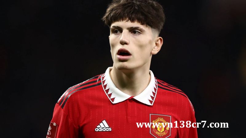 Alejandro Garnacho trở lại luyện tập